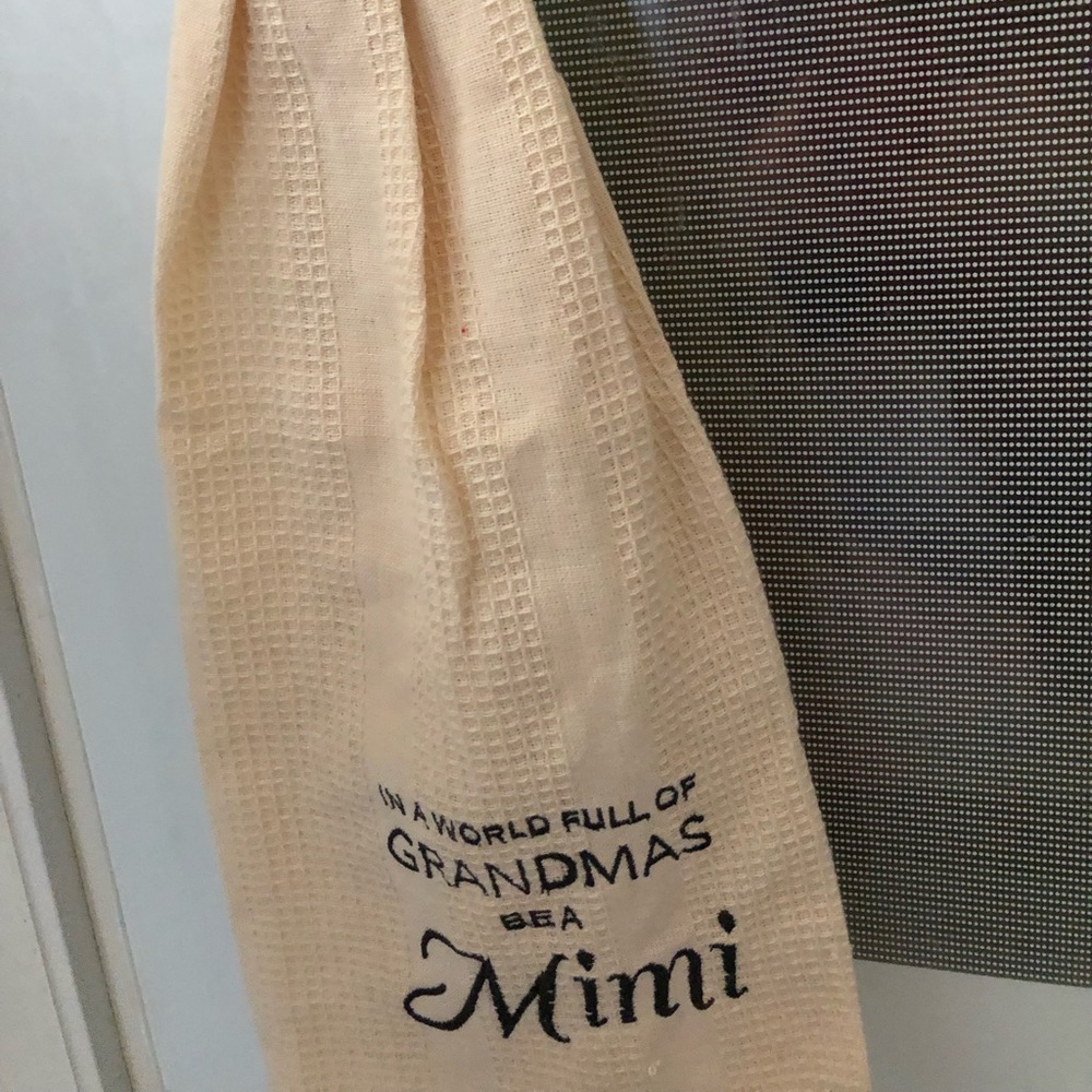 Black/Tan Kitchen HandTowel that all MIMI’S must have!